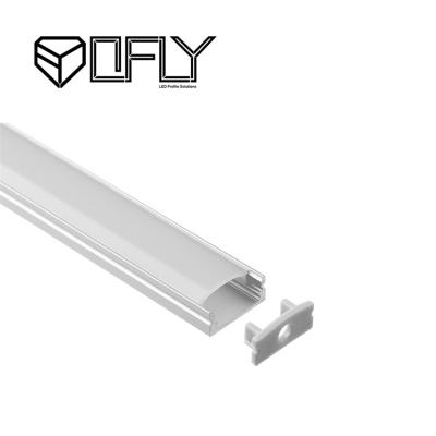 China La superficie montó la protuberancia de aluminio 17.3*8.2m m del perfil del LED para la tira del LED en venta