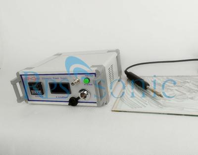 Cina macchina ultrasonica del saldatoio 60Khz nessun cambiamento continuo richiesto per il vetro del metallo in vendita