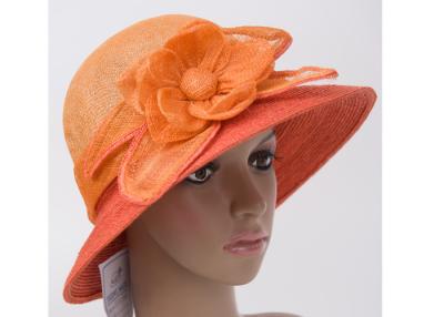 Chine chapeaux de l'église des femmes oranges de 7cm/chapeaux de couture de bord de tresse paille de plume pour la décoration à vendre