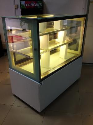 China Resbalando el congelador de los gabinetes de exhibición de la torta de las puertas dobles 2 metros con el tablero de la mesa de mármol en venta