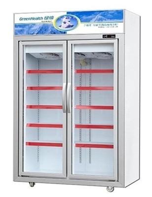 China 0~10℃ Temperature Commercial Stand Up Freezer For Drink / Milk Cooler for sale