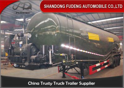 China V tipo capacidad de cargamento del camión de petrolero del cemento de la Medio-densidad 30-75CBM en venta