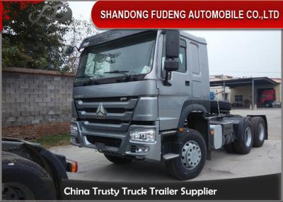 China 371 camiones de la cabeza del tractor de la capacidad de poder de caballo 6*4 60T Sinotruck en venta