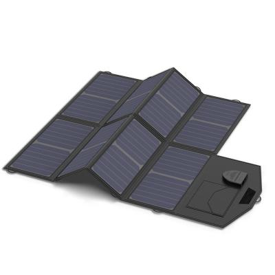 中国 太陽充電器、70Wノートと互換性がある折り畳み式の太陽電池パネルの充電器（SolarIQ + 18V DC+のパラレル ポートが付いている5V USB） 販売のため