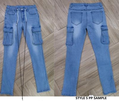 China Slim Children Jeans Custom Logo Soft Fabric Denim Pants Boys Trend Jeans for sale