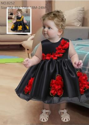 China Knee Length Little Princess Dress Round Neck Fashionable Customization for sale