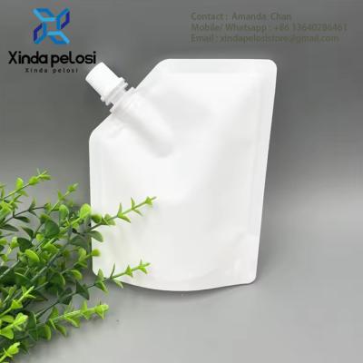 China Flexible Food Grade Milk White Stand Up Spout Pouch Packaging Or For Liquid Powder Detergent en venta