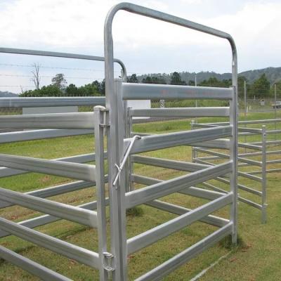 Chine Panneaux de clôture galvanisés pour bétail Panneaux de clôture pour fermes à vendre