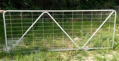 China V Stay Galvanized Cattle Fencing Heavy Duty Farm Cattle Gates For Australia Market for sale