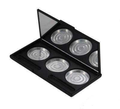 China Eco Friendly Empty Makeup Palette With Mirror For Eyeshadow Blush for sale
