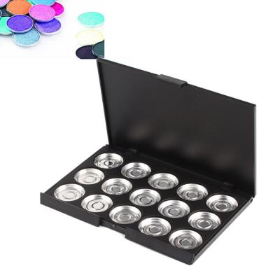 China Black Empty Shadow Palette Lightweight With 15 Pans 3 Years Gurantee for sale