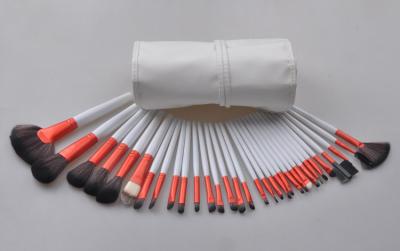 Cina Set di pennelli completo di trucco del fronte di lusso con la maniglia di legno, ECO amichevole in vendita