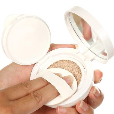 China Matte Liquid Face Makeup Concealer BB Cushion Foundation For Dry Skin for sale