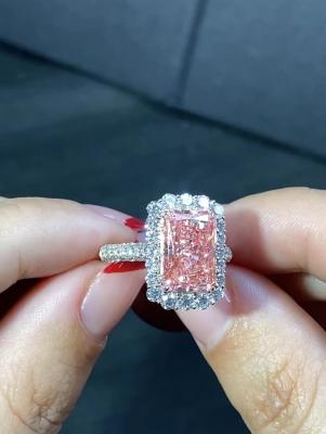 China 4.56ct Lab Diamond Jewelry Pink Radiant Cut Diamond Ring for sale