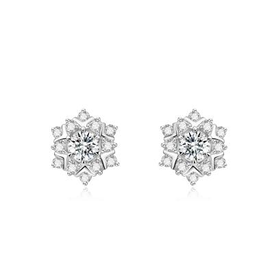China Nieuwe sneeuwvlokkenvorm 18k Lab gegroeide diamant oorbellen Juwelen NGTC gecertificeerd Ronde vorm diamant oorbellen Te koop