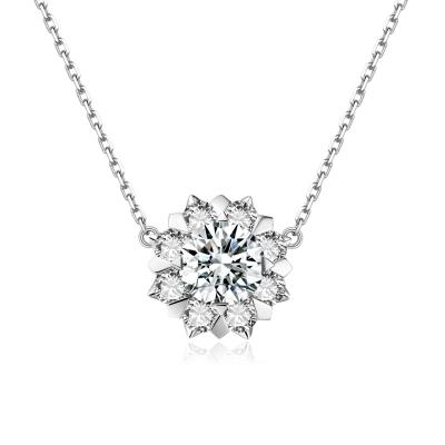 China Hot Sale 18k Gold Lab-Grown Diamond Pendant  White Lab-Grown Diamond Pendant fashion jewelry New Style Pendant à venda