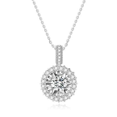 China Diseño de lujo 18k de oro colgante de diamante de laboratorio joyas de diamante blanco colgante de diamante grande en venta