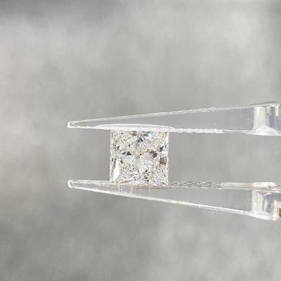 China IGI Certified Loose Lab Created CVD Diamond 2.3ct E VVS2 Princess Cut en venta