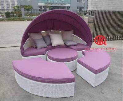 China Leisure garden furniture round patio fabric sunbed sofa bed for sale