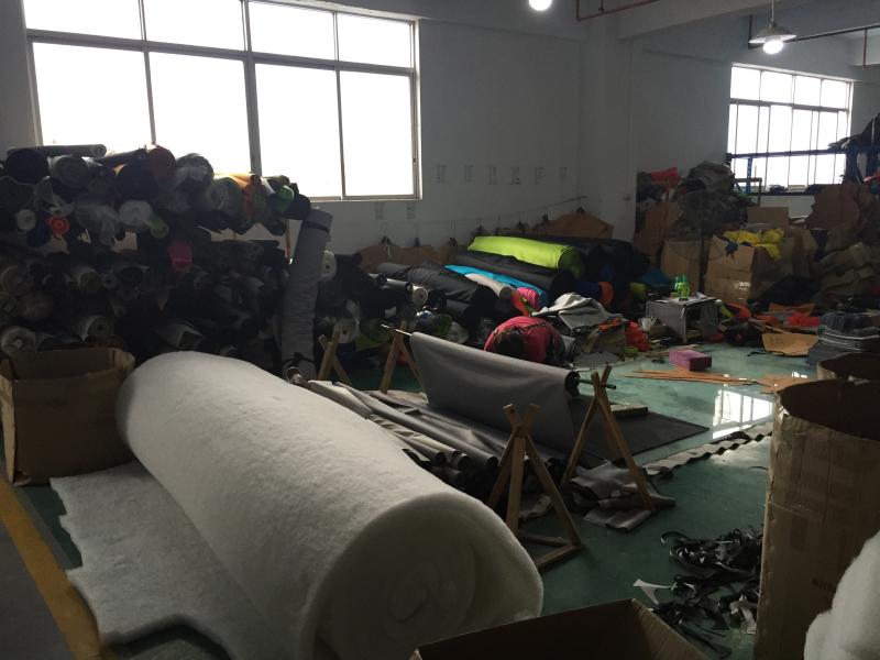 Verified China supplier - Foshan Yizhongbutong Office Furniture Co., Ltd