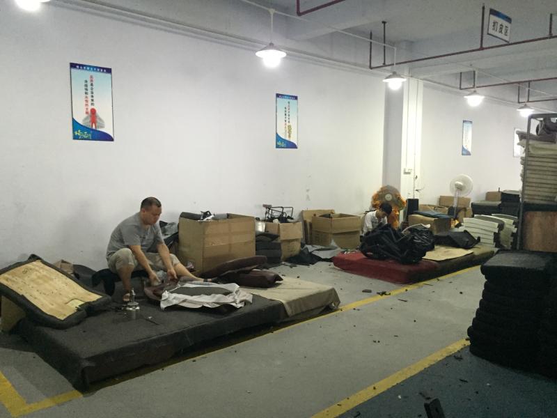 Verified China supplier - Foshan Yizhongbutong Office Furniture Co., Ltd