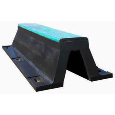 China Arch Rubber 1000mm Height Marine Fenders V Shape Profile For Boat Protection for sale