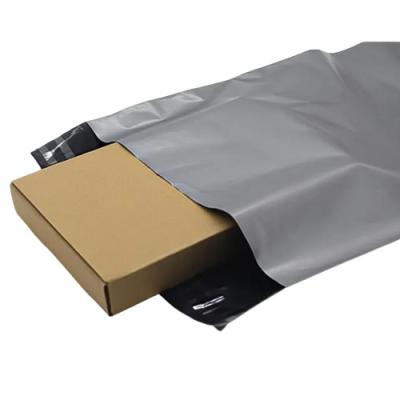 China Secure Poly Mailer Shipping Bags LDPE Custom Shipping Envelopes 0.045mm Thickness for sale
