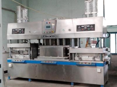 China Máquina de fabricación de placas para llevar disponible del papel de alimentos de preparación rápida 700 PC/hora en venta