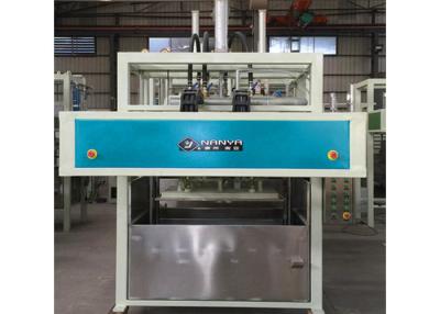 China Reciprocating Forming Egg Carton Machine / Machinery 1900Pcs / H for sale