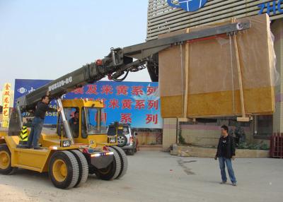China Empilhadeira telescópica do crescimento da transmissão mecânica hidráulica para pontos da construção à venda