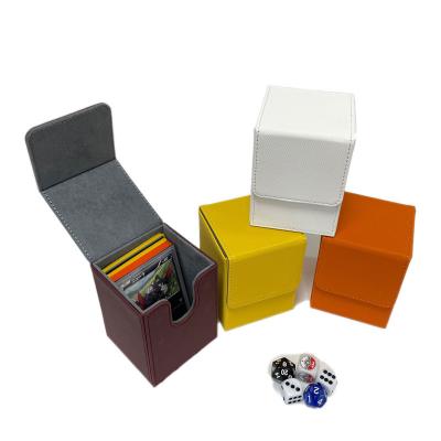 China Caixa de deck de cartas colecionáveis ​​YGO 100+ caixa de deck personalizada Mtg com carregamento superior à venda