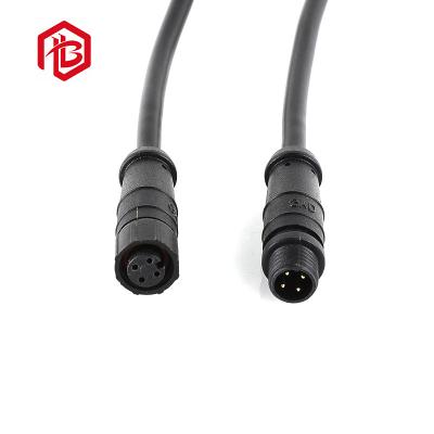 China 5 conector impermeável da baixa tensão do Pin 300V 5A com cabo à venda