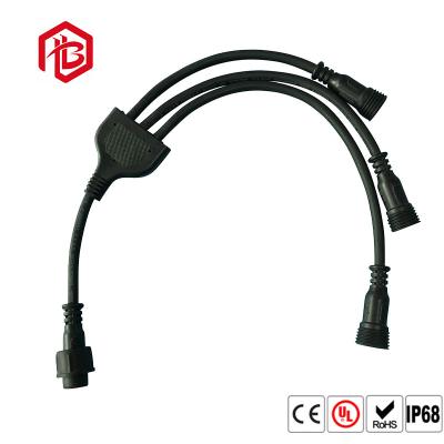 China LED que enciende el tipo 3 conector de Y del divisor del cable de la prenda impermeable del Pin en venta