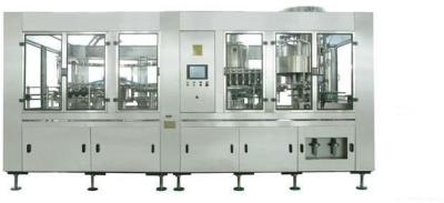 Chine 24 équipements de mise en bouteilles de jus de la machine de remplissage de jus de mangue de têtes 500ml à vendre