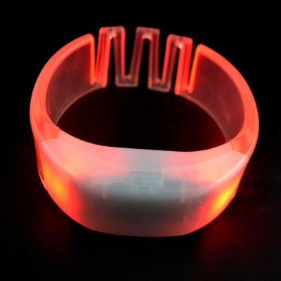 China 2021 RFID Led Wristband for Event Party Supplies Remote Control Activated for sale