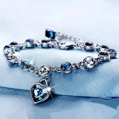 China Bracelete de prata da cor para a joia de prata do bracelete do coração da CZ das mulheres 925 à venda
