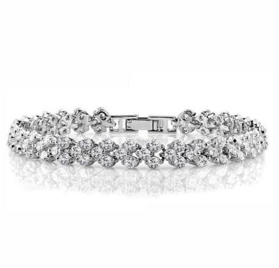 China Diamante novo 925 Sterling Silver Tennis Bracelet de 2022 Roman Chain Heart Designs Zirconia à venda