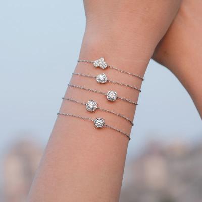 China 925 mulheres finas da joia amam o bracelete ajustável do encanto do presente VVS Moissanite dos Valentim do acoplamento à venda