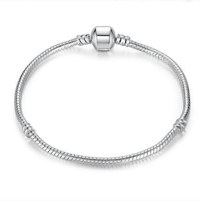 Chine Bracelet argenté original plaqué argenté de serpent des accessoires 925 de charme perlé de chaîne à vendre