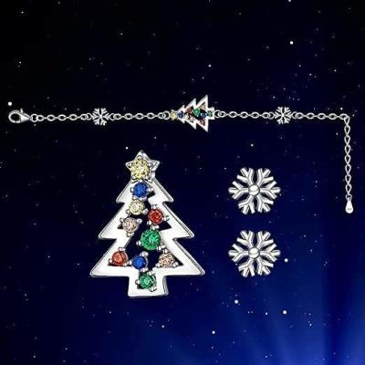 China Christmas Tree Bracelets For Kids Girls Snowflake Star Jingle Bell Adjustable Xmas for sale