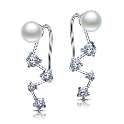 China Fresh Water Pearl Cartilage Earrings 925 Silver CZ Earrings 6.0mm Round Pearl for sale