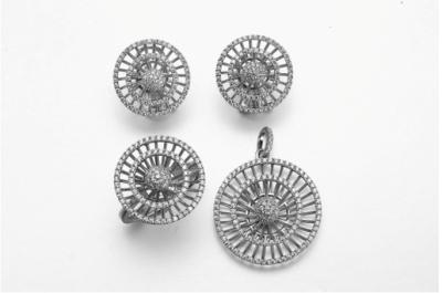Китай Ювелирные изделия серебра 925 Zirconia AAA кубические установили стерлинговые наборы серебряной свадьбы 6.26g 925 продается