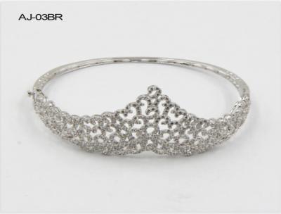 China CZ 925 Sterling Silver Bangles Bracelet Triangle Crown for sale