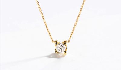 中国 18K 18 Carat Diamond Pendant Yellow Gold Cartier Diamond Necklace 販売のため