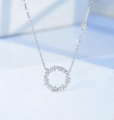 China 0.22ct 18K Gold Diamond Necklace 12mm 1.8 Grams Open Circle Diamond Pendant for sale