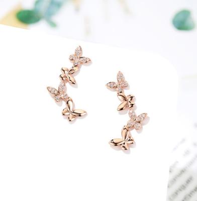 China Vlinder 18K Gouden Diamond Earrings 0.22ct om Briljante Besnoeiing voor Vrouwen Te koop