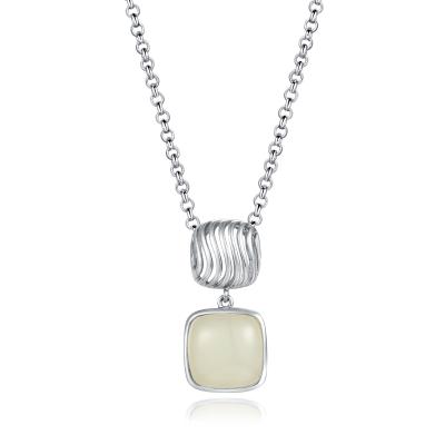 China El espejo pulió el amortiguador pendiente Jade Pendant Necklace blanca de la piedra preciosa de plata 925 en venta