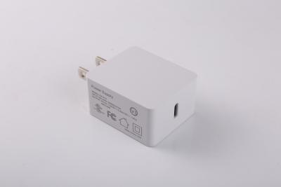 China Consumer PD USB Travel Charger Max Output 20W Over Current Protection for sale