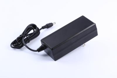 China 12V 5A 15V 4A USB Energie Wechselstrom-Adapter Wechselstrom-DC-Stromadapter-60W T zu verkaufen