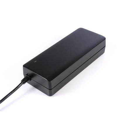 Chine chargeur de la batterie 120W pour la certification d'etl de FCC de gs d'ukca de la CE d'UL de batterie au plomb de LFP NMC AGM à vendre